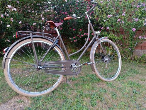 Achielle - Alice: Armygreen Glossy, Fietsen en Brommers, Fietsen | Dames | Damesfietsen, Zo goed als nieuw, Overige merken, (Extra) lage instap