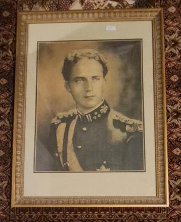 mooie portret Koning Leopold III van belgië in uniform, Ophalen, Zo goed als nieuw, Kaart, Foto of Prent