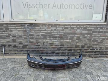 Mercedes CLK W209 2002 -2009 voorbumper met pdc / mistlampen beschikbaar voor biedingen