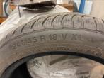 Winterbanden Continental 245/45 18    95% np 150/st, Enlèvement, Pneus hiver