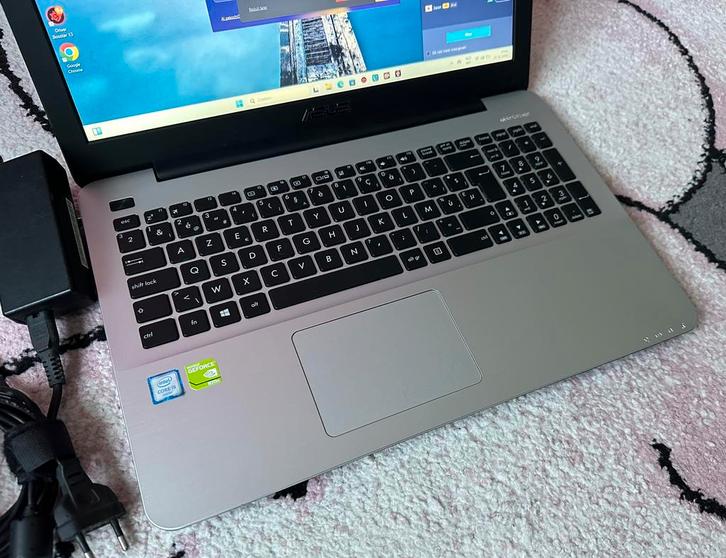 Mooie 15.6”Asus/ i5-4210U/8gb ram/256gb ssd/2gb Nvidia/Win11, Computers en Software, Chromebooks, Zo goed als nieuw, Ophalen