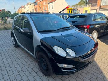 Smart Forfour 1.1i Airco * Pano * Automaat Gekeurd 146.000km beschikbaar voor biedingen