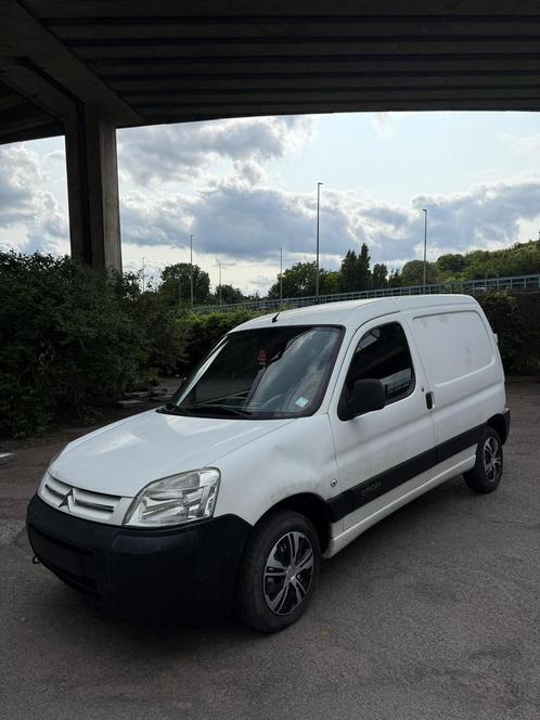 Citroen Berlingo 1.6 hdi 2009 * Control Carpass Ok*, Auto's, Bestelwagens en Lichte vracht, Bedrijf, Te koop, ABS, Airbags, Boordcomputer