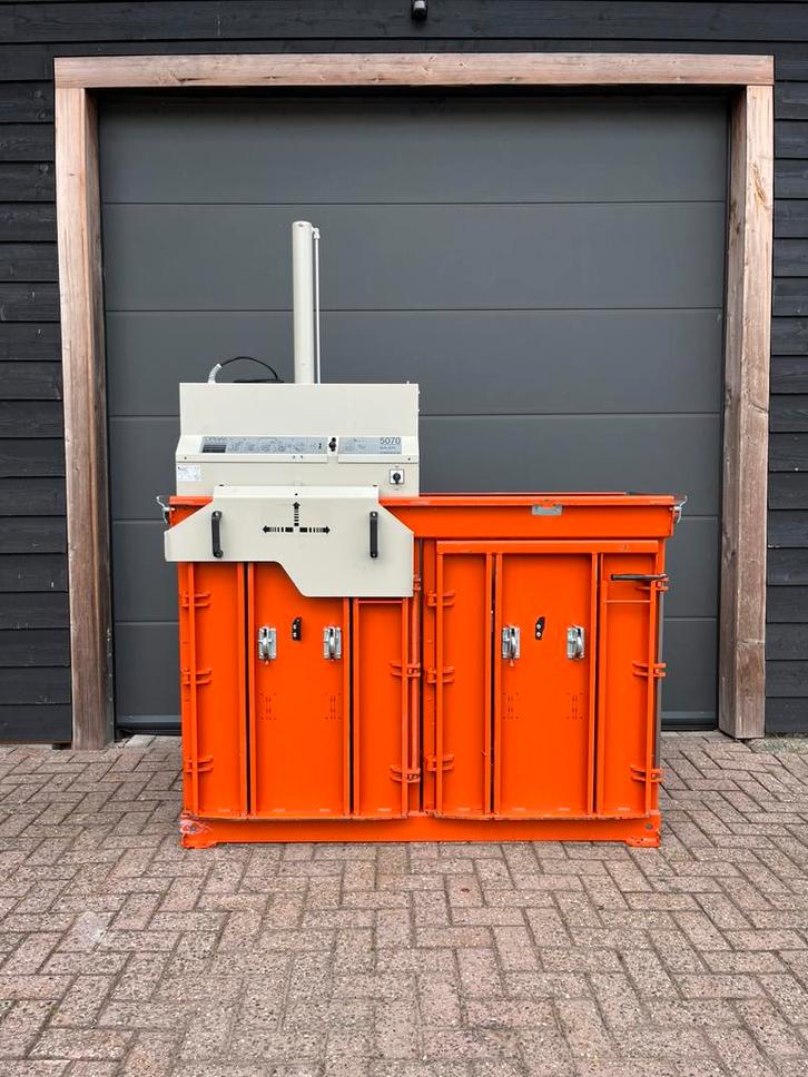 Orwak 5070 | 230v | 2 kamerpers | Papierpers | Balenpers, Zakelijke goederen, Kantoor en Winkelinrichting | Magazijn, Stelling en Opslag