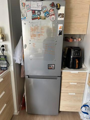 indesit, Ophalen, 200 liter of meer, 160 cm of meer, Zo goed als nieuw