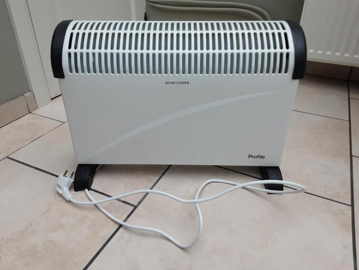 Profile convector kachel, Doe-het-zelf en Bouw, Verwarming en Radiatoren, Zo goed als nieuw, Kachel, Ophalen