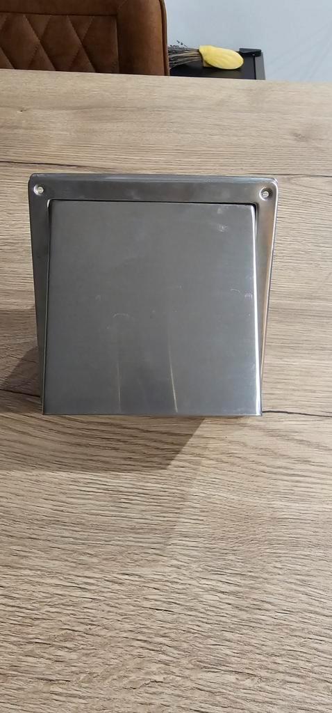 Coiffe/Grille extérieur avec clapet Anti-retour - Inox - 100, Doe-het-zelf en Bouw, Ventilatie en Afzuiging, Zo goed als nieuw