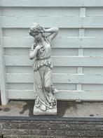 Dames beeld 90 cm hoog, Tuin en Terras, Ophalen, Zo goed als nieuw