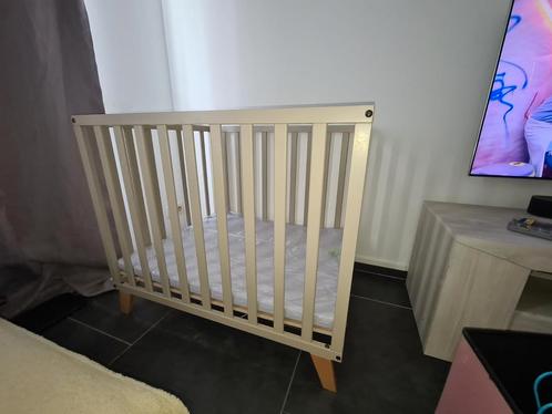 Parc Quax + tapis de parc NEUF emballé, Kinderen en Baby's, Babyparken, Boxkleed, Ophalen