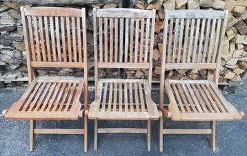 3 chaises en bois florabest beschikbaar voor biedingen
