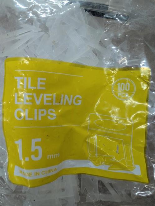 Titel: Tegel Nivelleersysteem - Clips en Spieën (1,5 mm), Doe-het-zelf en Bouw, Vloerdelen en Plavuizen, Zo goed als nieuw, Ophalen of Verzenden