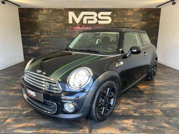 MINI One 1.6i * BRICK LINE * 12/2013 * CLIM * TOIT PANO * beschikbaar voor biedingen