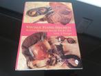 Livre Vintage Flying Helmets, Collections, Objets militaires | Général, Livre ou Revue, Armée de l'air, Enlèvement ou Envoi