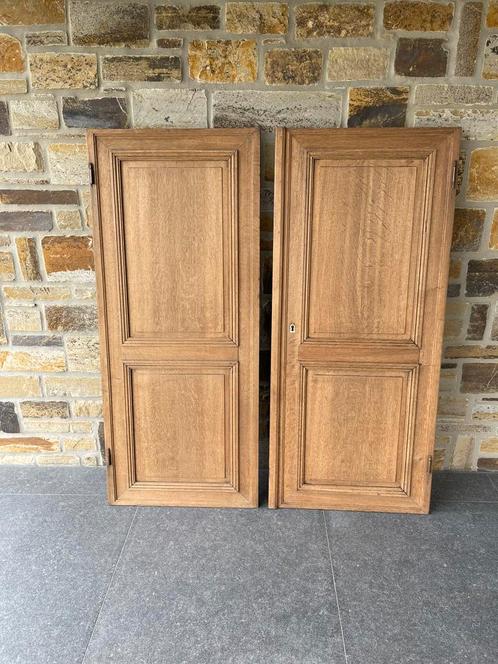 Portes de placard anciennes en chêne massif, Antiek en Kunst, Curiosa en Brocante, Ophalen