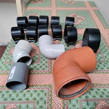 Gratis af te halen buizen sanitair beschikbaar voor biedingen