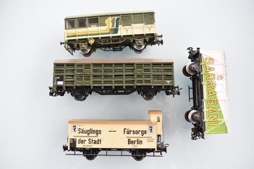 (9D) Märklin 4 goederenwagons lees beschrijving, Hobby en Vrije tijd, Modeltreinen | H0, Zo goed als nieuw, Wagon, Wisselstroom
