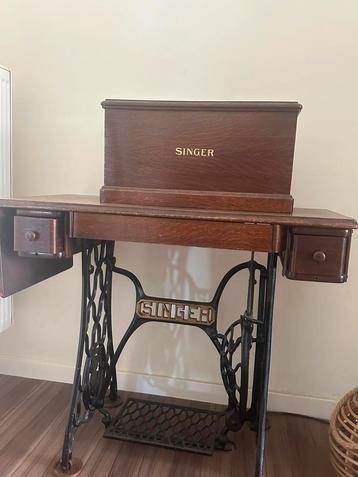 Vintage naaimachine singer beschikbaar voor biedingen
