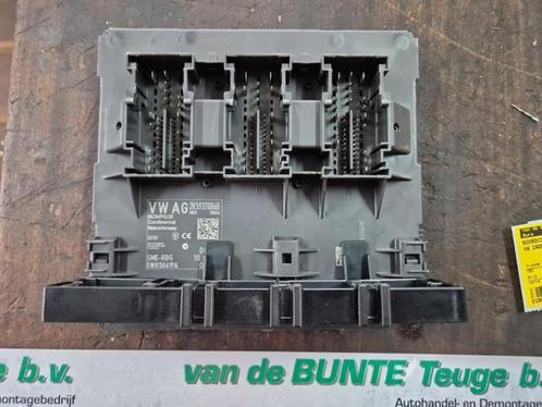 Boordcomputer van een Volkswagen Caddy, Auto-onderdelen, Elektronica en Kabels, Volkswagen, Gebruikt, 3 maanden garantie