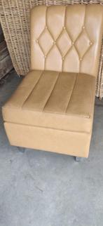 charmante vintage zetel en voetbank met pootjes in chroom, Ophalen, Kunststof, Gebruikt, Minder dan 75 cm