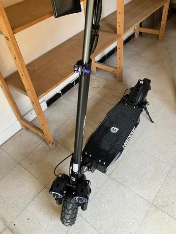 Electrische Step Urbanglide Ecross Pro Bleu v2 beschikbaar voor biedingen