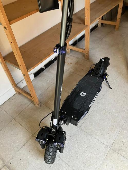 Electrische Step Urbanglide Ecross Pro Bleu v2, Fietsen en Brommers, Steps, Zo goed als nieuw, Ophalen