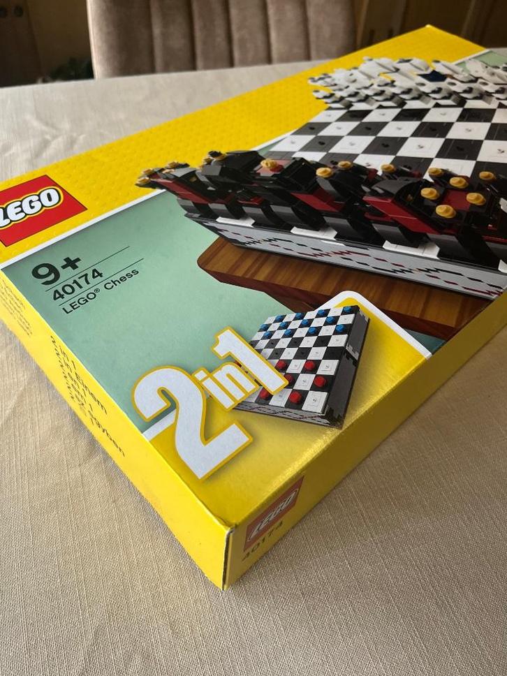 LEGO Iconische schaakset (40174), Kinderen en Baby's, Speelgoed | Duplo en Lego, Nieuw, Lego, Complete set, Ophalen