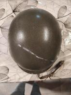 Casque militaire, Collections