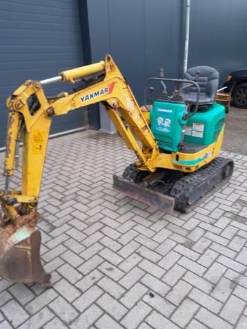 Yanmar sv08 disponible aux enchères