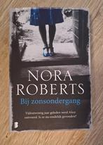 Nora Roberts: Bij zonsondergang, Zo goed als nieuw, Nora Roberts, België, Ophalen