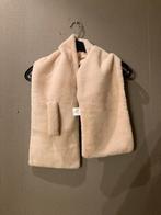 Nieuwe pastelbeige  sjaal, Kleding | Dames, Mutsen, Sjaals en Handschoenen, Ophalen, Nieuw, Sjaal