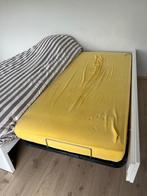 Bed met onderbed in wit, Maison & Meubles, Chambre à coucher | Lits, Comme neuf, Deux personnes, 90 cm, Modern