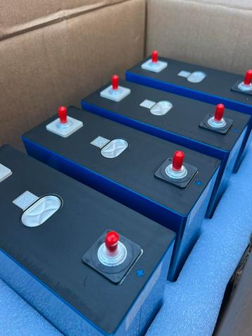 LiFePO4 280Ah 3.2V beschikbaar voor biedingen
