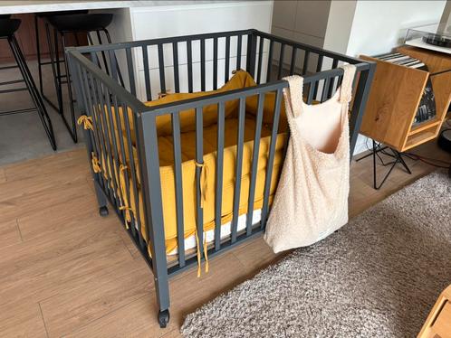 Parc bébé Childwood avec accessoires – Parfait état, Kinderen en Baby's, Babyparken, Zo goed als nieuw, Ophalen