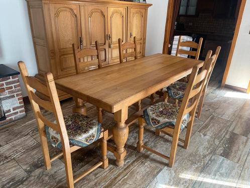 Volledige eetkamer in eik.Tafel,6 stoelen,2 kasten, Huis en Inrichting, Complete eetkamers, Gebruikt, 4 tot 6 stoelen, Ophalen