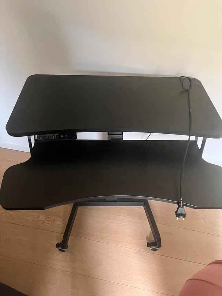 Zit-sta bureau - ergonomisch- verstelbaar, Huis en Inrichting, Bureaus, Nieuw, Bureau, Elektrisch, In hoogte verstelbaar, Met wielen