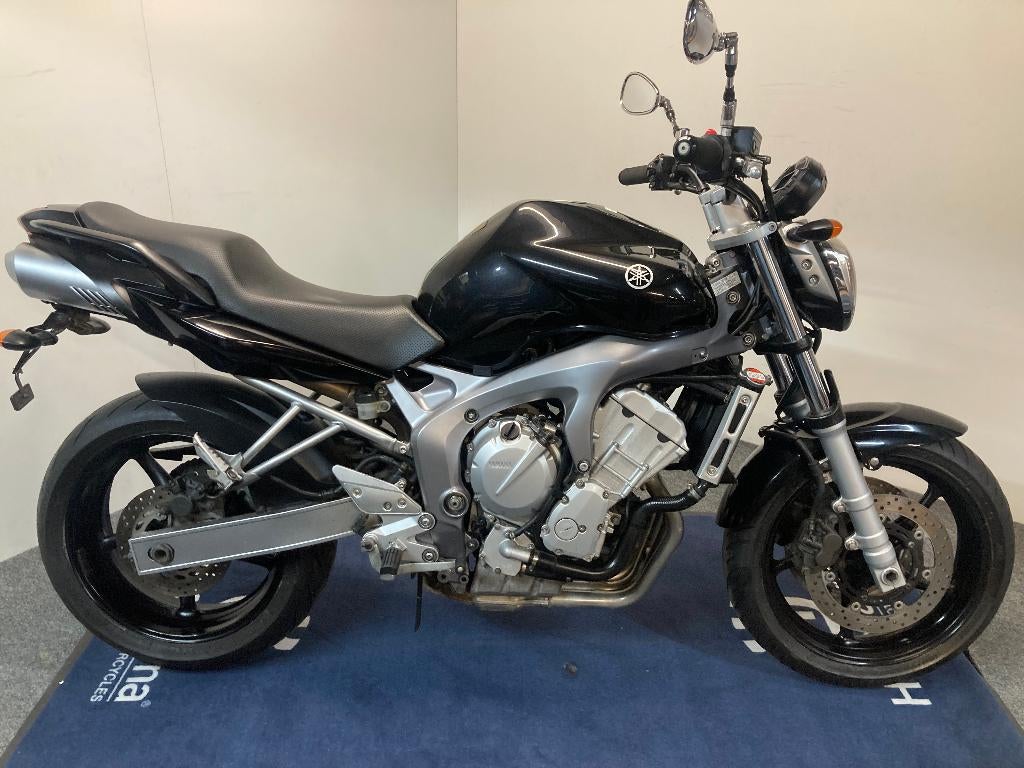 Yamaha FZ 6 MY'08 réf. LS 3288, Motos, Motos | Yamaha, Entreprise, Naked bike, plus de 35 kW, 4 cylindres, Permis Moto A, Enlèvement