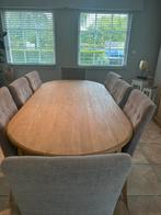 Landelijke eettafel in eik met 8 stoelen, Ophalen, Zo goed als nieuw