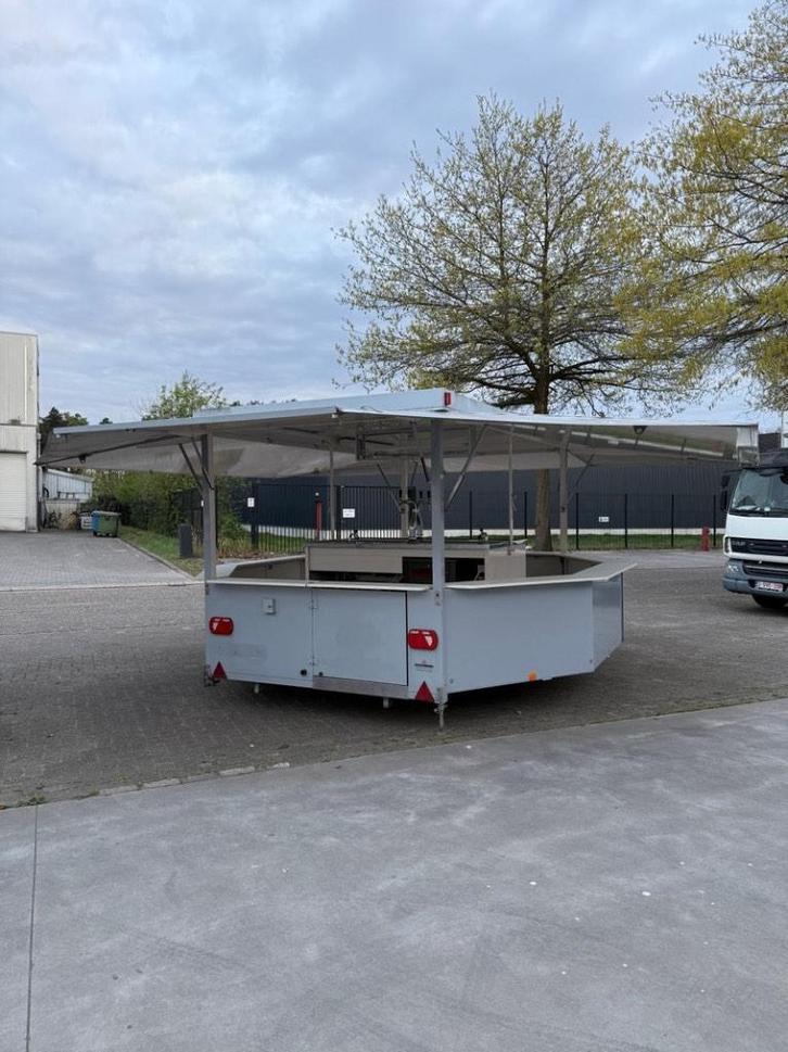 Tapwagen carrousel 4 zijden - goede staat, Articles professionnels, Stock & Retail | Voitures, Enlèvement