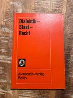 Dialektik - Staat - Recht - Akademie-Verlag Berlin 1974, Boeken, Politiek en Maatschappij, Ophalen of Verzenden, Gelezen, Politiek en Staatkunde