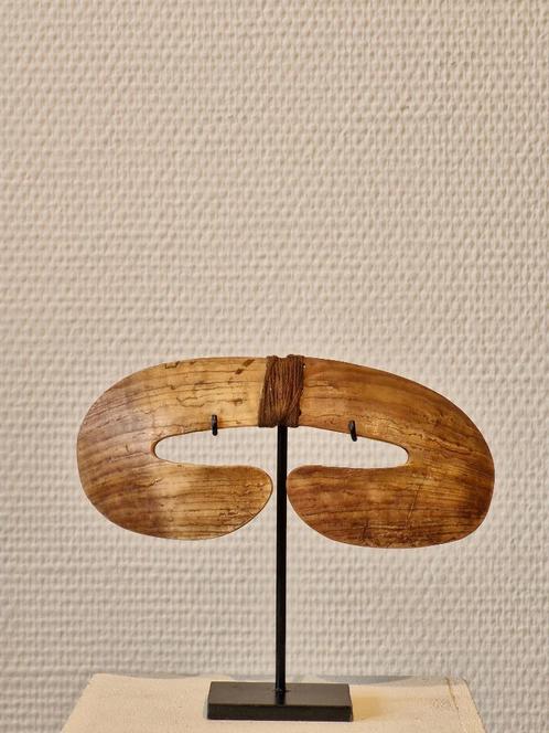 Asmat neus-sieraad, Antiek en Kunst, Kunst | Niet-Westerse kunst, Ophalen of Verzenden