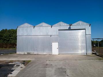 Aluminium loods met glazen dak.