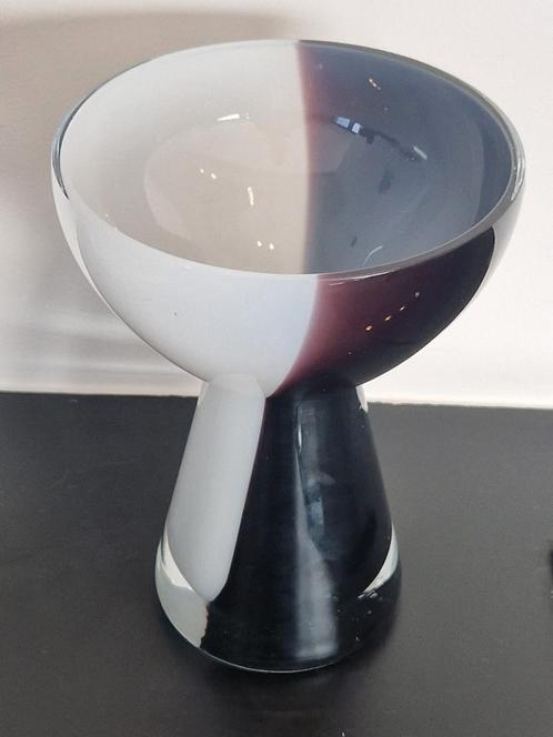 Boussu , Belgisch glas design , cristallin spage zwart wit, Antiek en Kunst, Kunst | Designobjecten, Ophalen of Verzenden