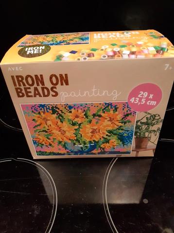 Nieuwe doos strijkparels voor volwassenen te koop, Hobby en Vrije tijd, Ophalen