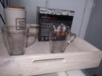 Theeset met serveerschaal, glazen, pot en theepot, Huis en Inrichting, Ophalen