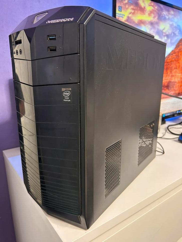 Computer, Informatique & Logiciels, Ordinateurs de bureau, Comme neuf, SSD, Enlèvement