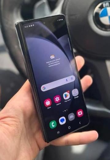 ✅ Samsung Galaxy Z Fold 5 256GB Parfait État Échange ✅ beschikbaar voor biedingen