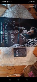 Livre + poster Game of Thrones, Livres, Comme neuf, Enlèvement