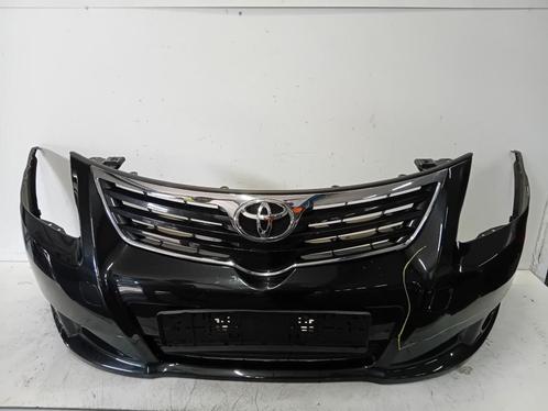 BUMPER VOOR Toyota Avensis Wagon (T27) (01-2008/10-2018), Auto-onderdelen, Carrosserie, Bumper, Toyota, Voor, Gebruikt