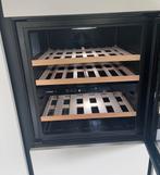 Cave à vin encastrable Avintage AVI24PREMIUM, Electroménager