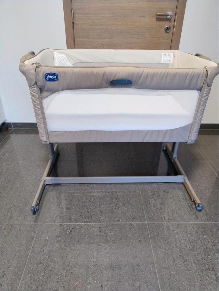 Cosleeper Chicco next2me magic, Kinderen en Baby's, Babywiegjes en Ledikanten, Zo goed als nieuw, Ophalen